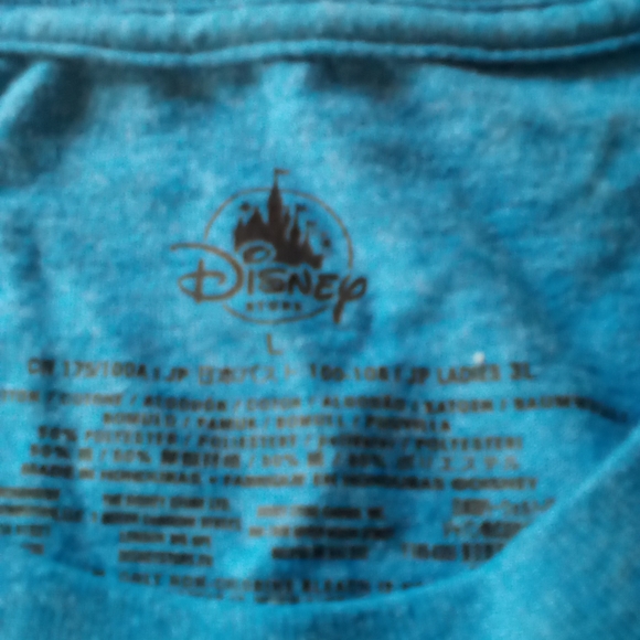 Minnie mouse graphic tee - Picture 6 of 8